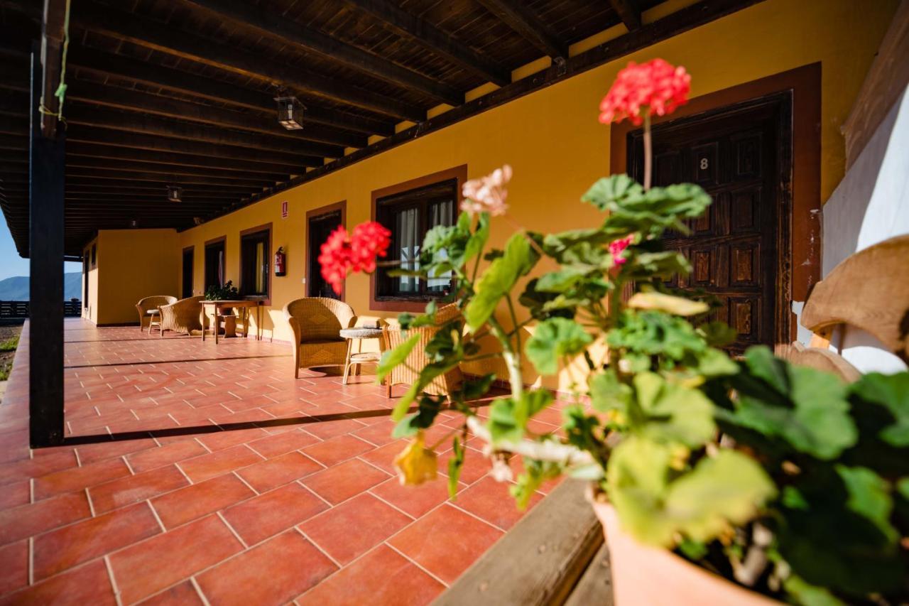 Hotel Rural Huerto Viejo Tesejerague Екстериор снимка